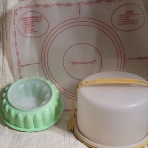 Vintage Tupperware Collection Cake Carrier Jello Mold And Pastry Sheet